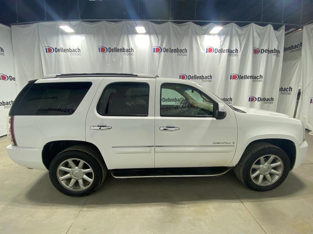 used 2007 GMC Yukon car, priced at $6,000