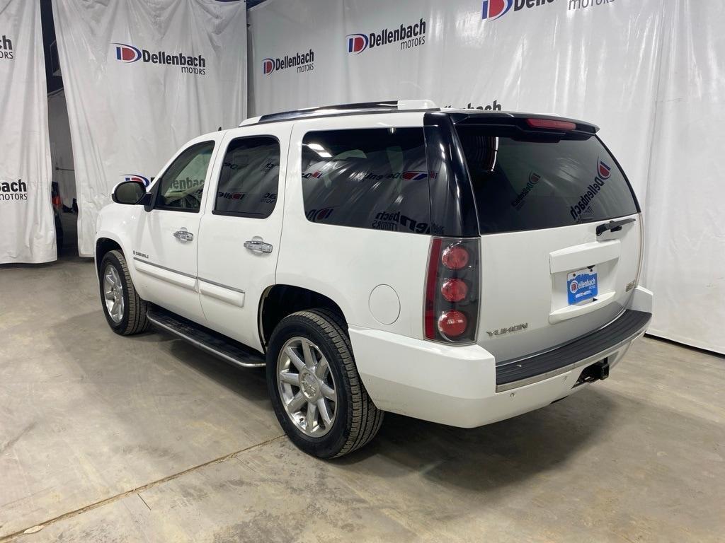 used 2007 GMC Yukon car, priced at $6,000