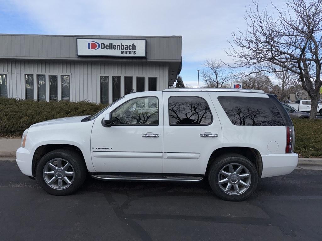 used 2007 GMC Yukon car, priced at $6,000