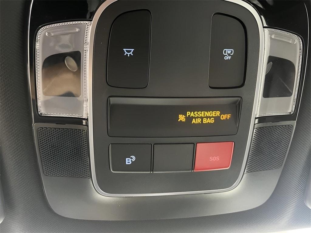 used 2025 Hyundai SANTA CRUZ car, priced at $30,150