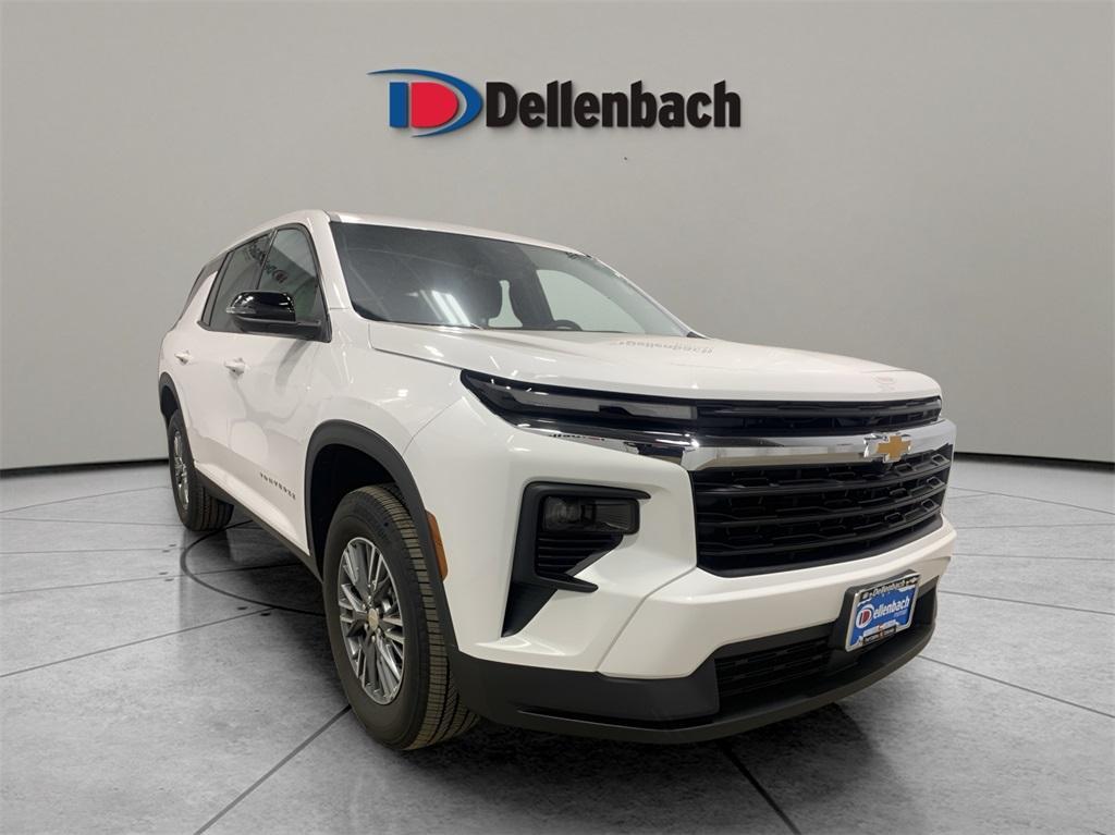 new 2024 Chevrolet Traverse car, priced at $36,500