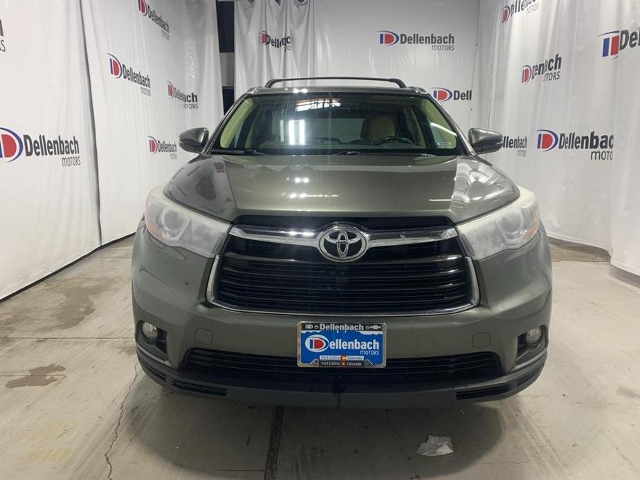 used 2015 Toyota Highlander car, priced at $18,841