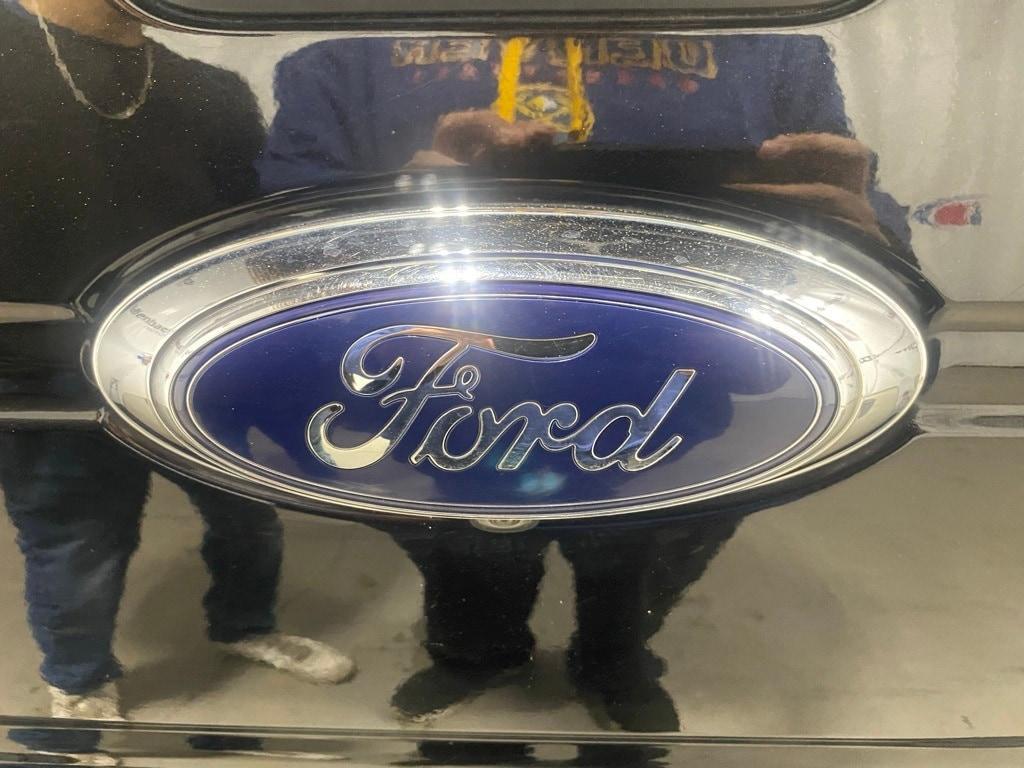 used 2013 Ford F-150 car, priced at $17,000