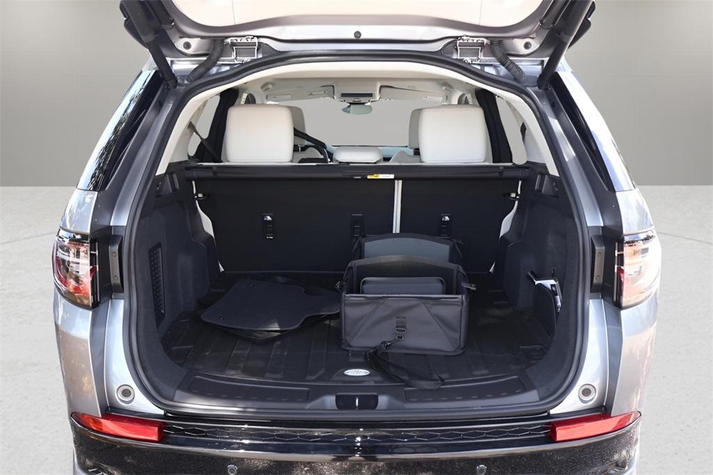 new 2025 Land Rover Discovery Sport car, priced at $52,368