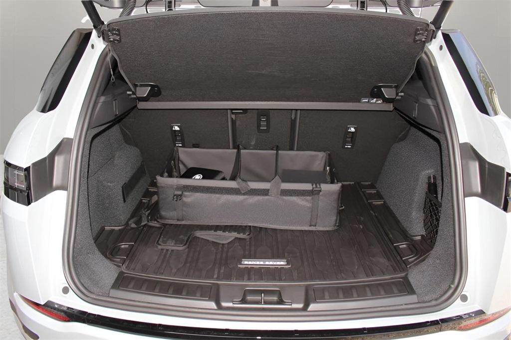 new 2026 Land Rover Range Rover Evoque car