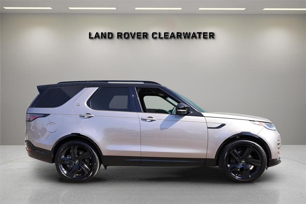 new 2025 Land Rover Discovery car, priced at $79,828