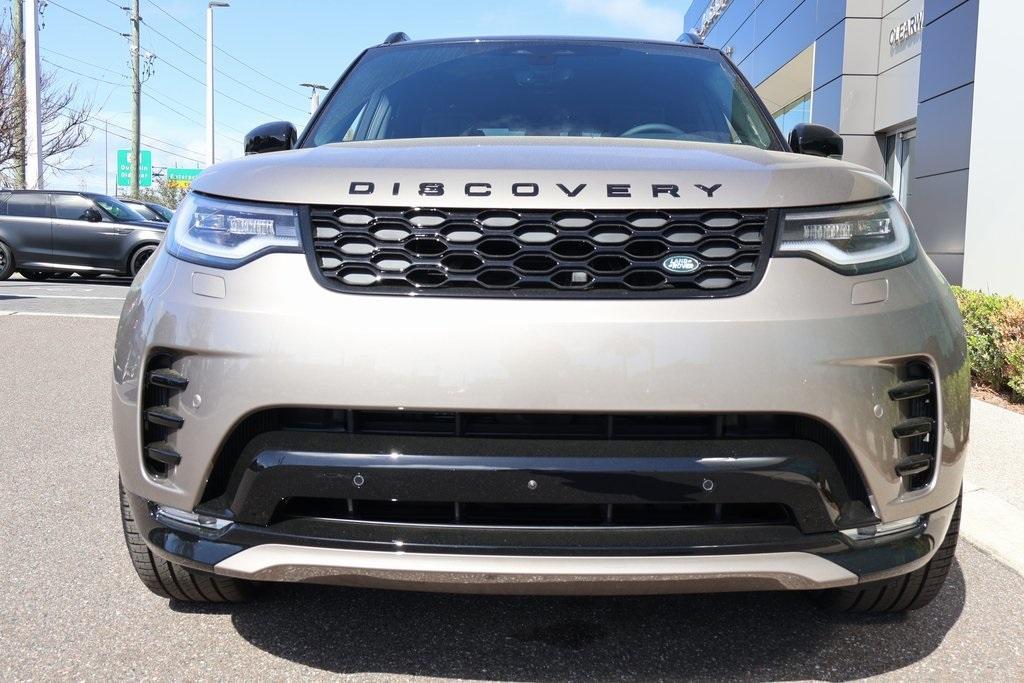 new 2025 Land Rover Discovery car, priced at $79,828