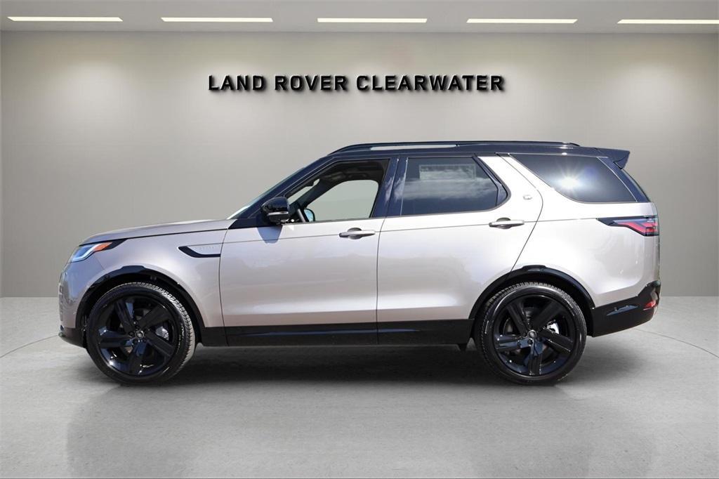 new 2025 Land Rover Discovery car, priced at $79,828