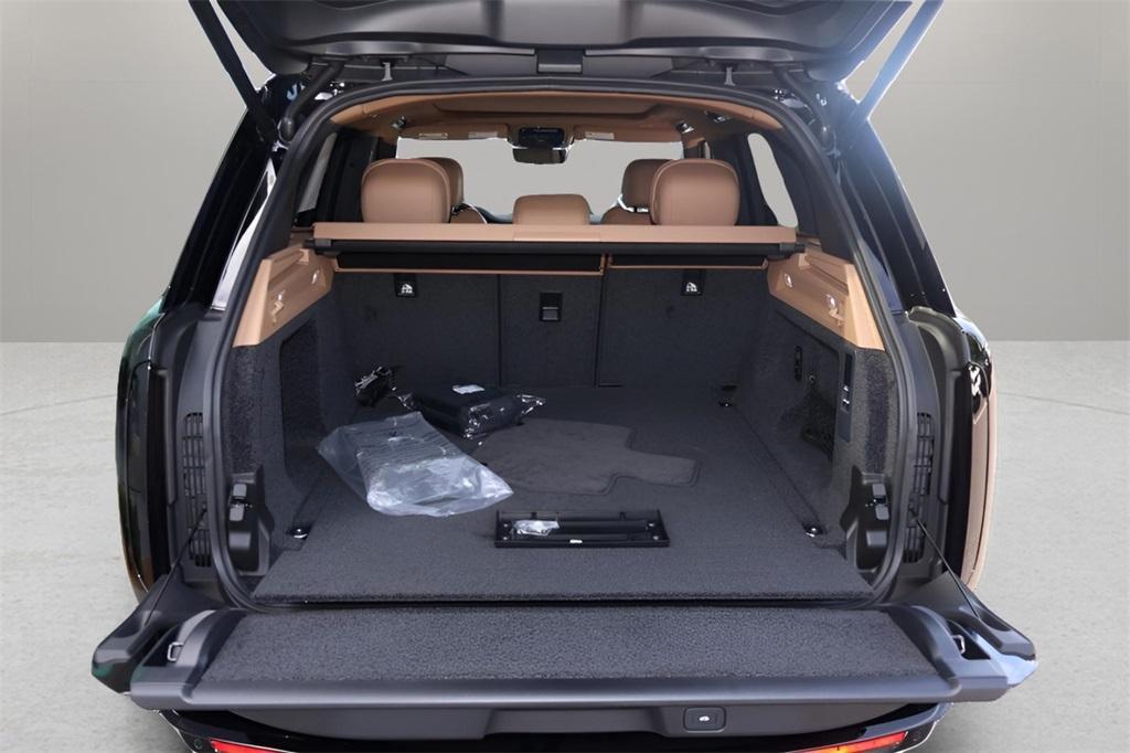new 2025 Land Rover Range Rover car, priced at $147,190