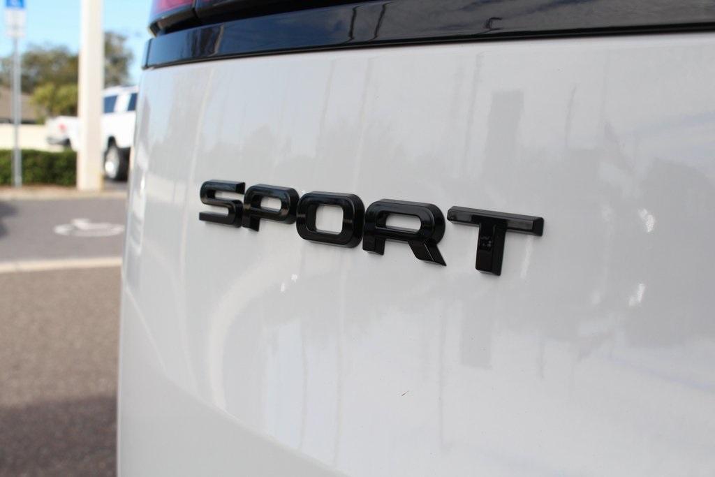 new 2025 Land Rover Range Rover Sport car, priced at $138,540