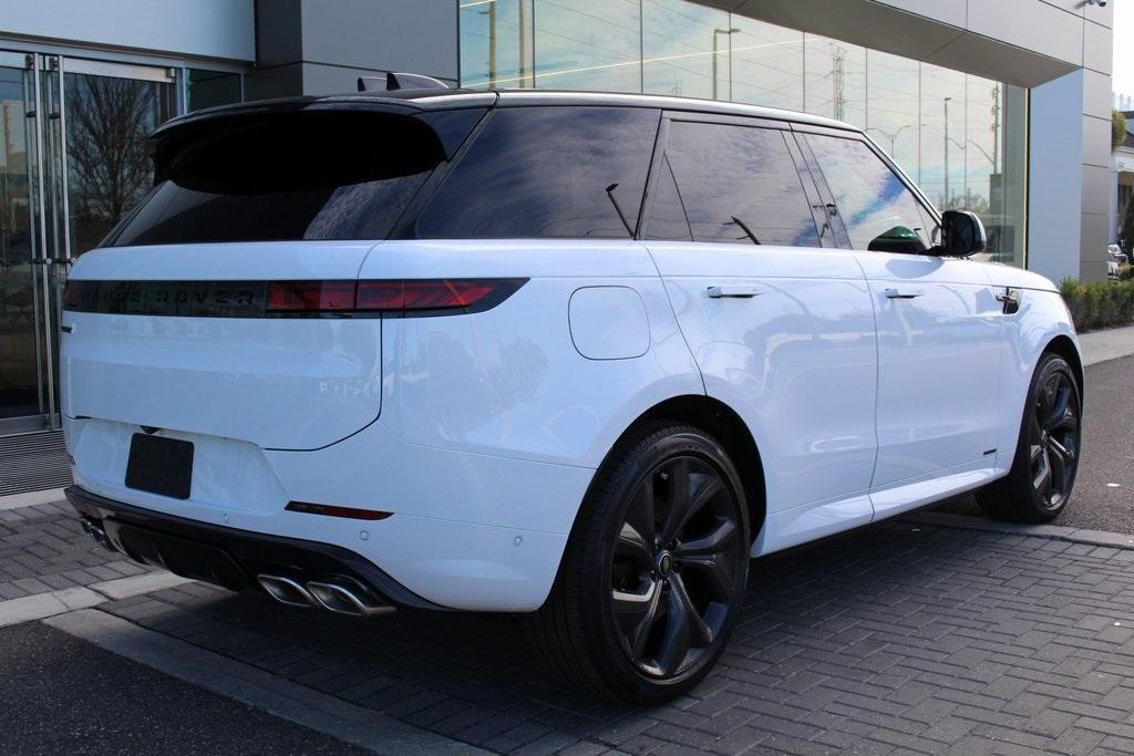 new 2025 Land Rover Range Rover Sport car, priced at $138,540