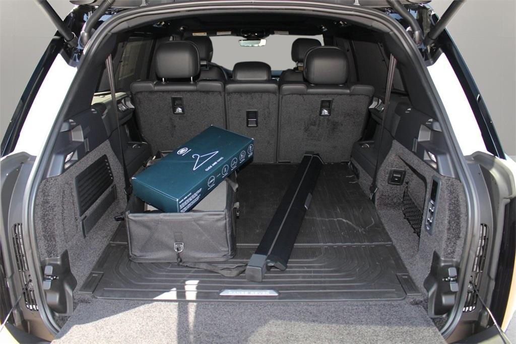 new 2025 Land Rover Range Rover car, priced at $133,545