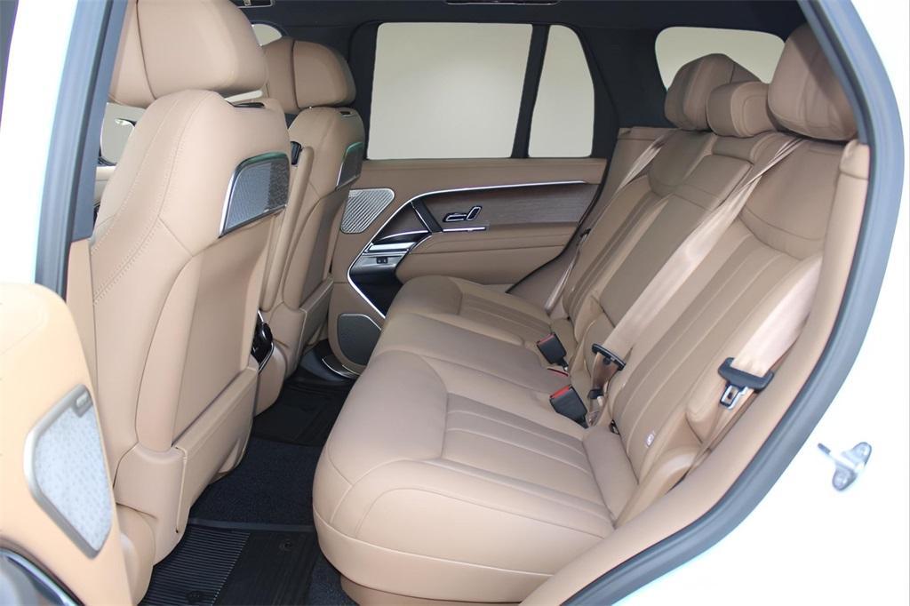 new 2025 Land Rover Range Rover car, priced at $154,530