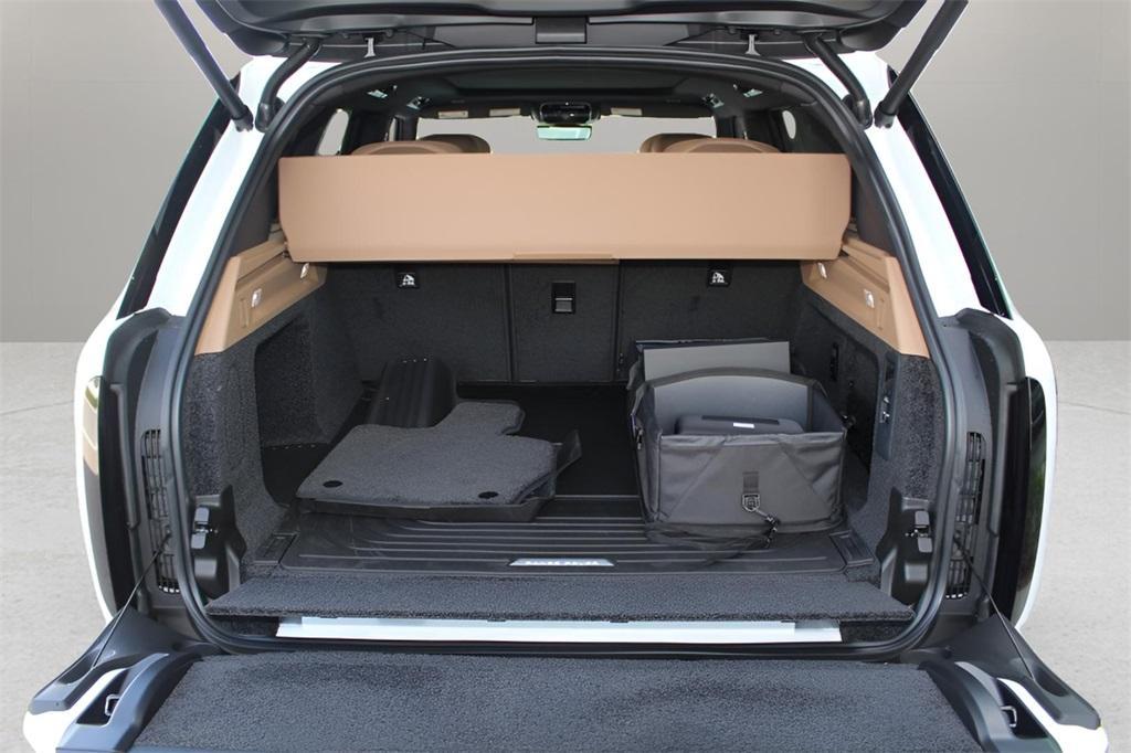 new 2025 Land Rover Range Rover car, priced at $154,530