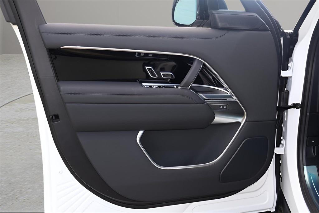 new 2025 Land Rover Range Rover car, priced at $161,245