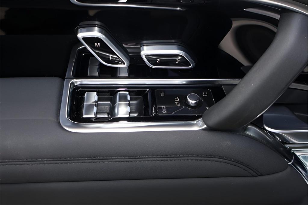 new 2025 Land Rover Range Rover car, priced at $161,245