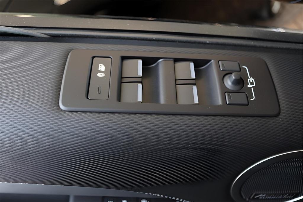 used 2025 Land Rover Discovery car, priced at $70,855