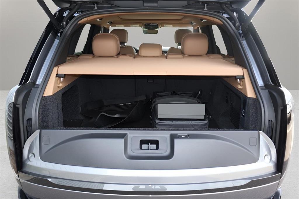 new 2025 Land Rover Range Rover car, priced at $148,495