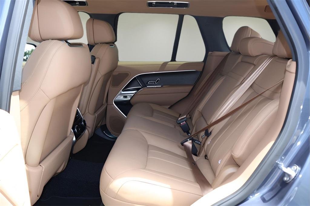 new 2025 Land Rover Range Rover car, priced at $134,090