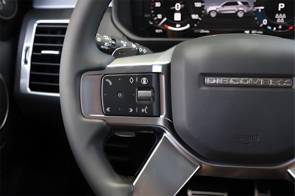 new 2025 Land Rover Discovery car, priced at $78,168