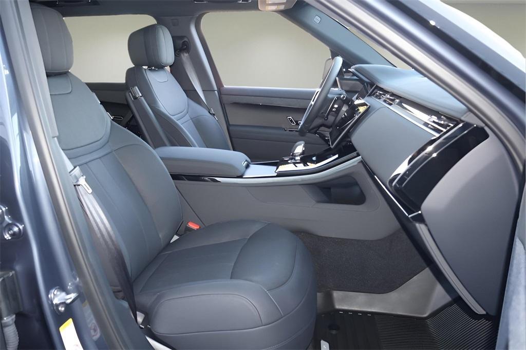 new 2025 Land Rover Range Rover Sport car, priced at $99,910