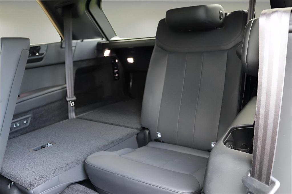 used 2023 Land Rover Range Rover car, priced at $89,939