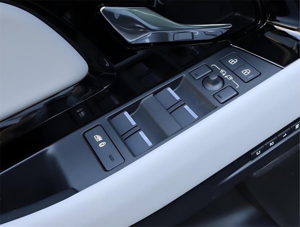 new 2026 Land Rover Range Rover Evoque car