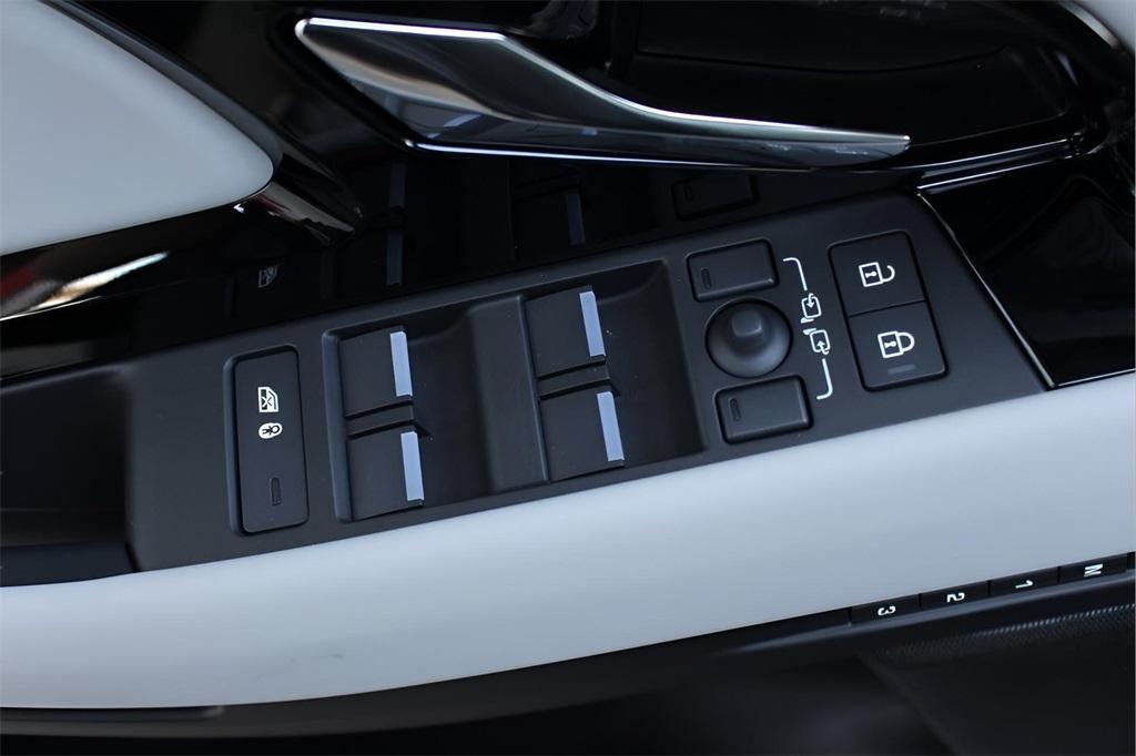 new 2026 Land Rover Range Rover Evoque car