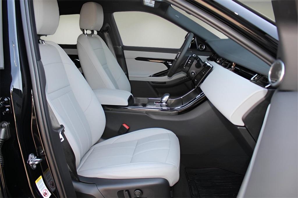 new 2026 Land Rover Range Rover Evoque car