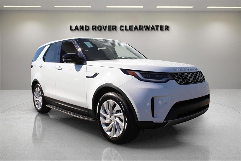 new 2025 Land Rover Discovery car, priced at $64,918
