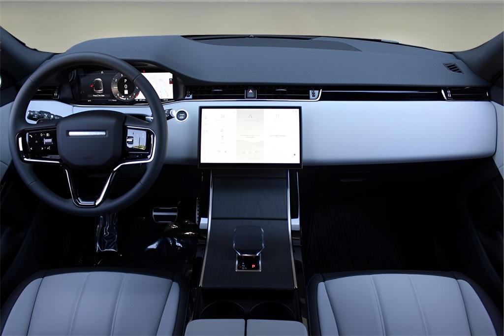 new 2026 Land Rover Range Rover Evoque car