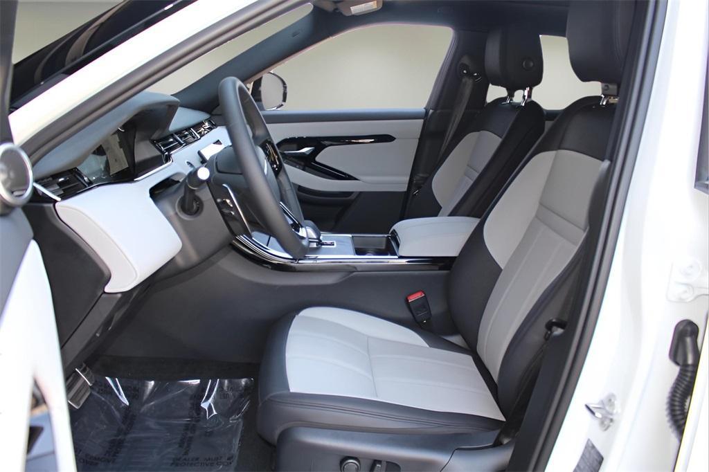 new 2026 Land Rover Range Rover Evoque car