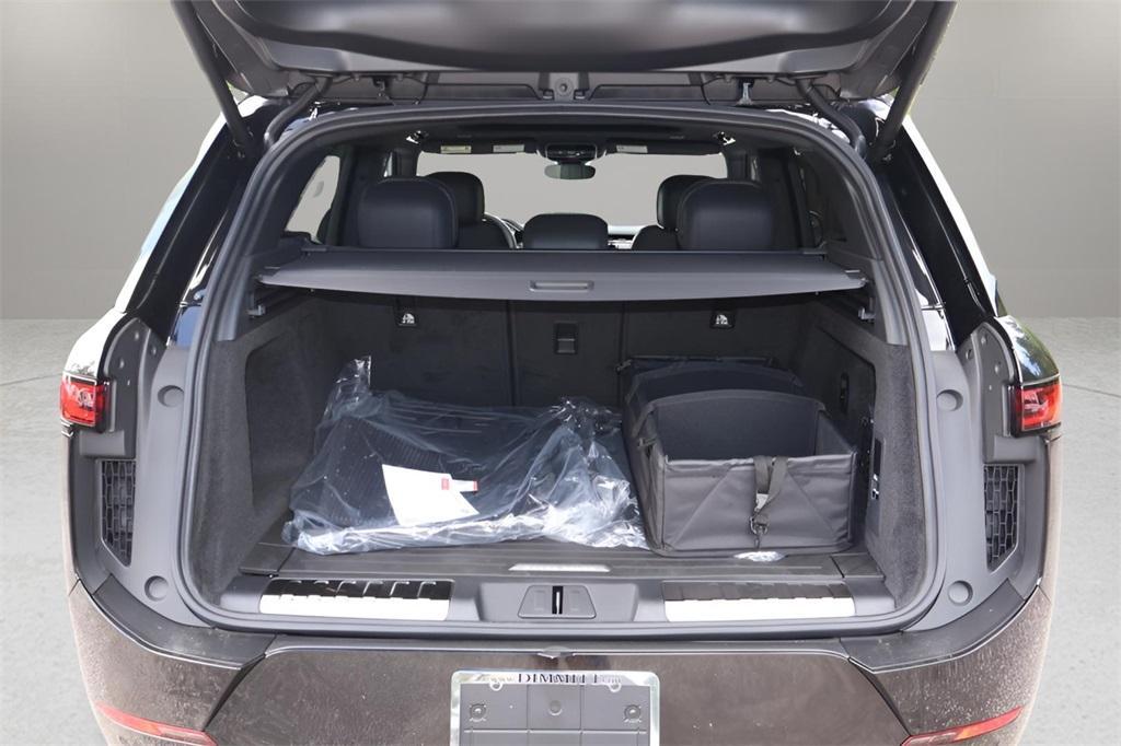 new 2025 Land Rover Range Rover Sport car, priced at $116,400