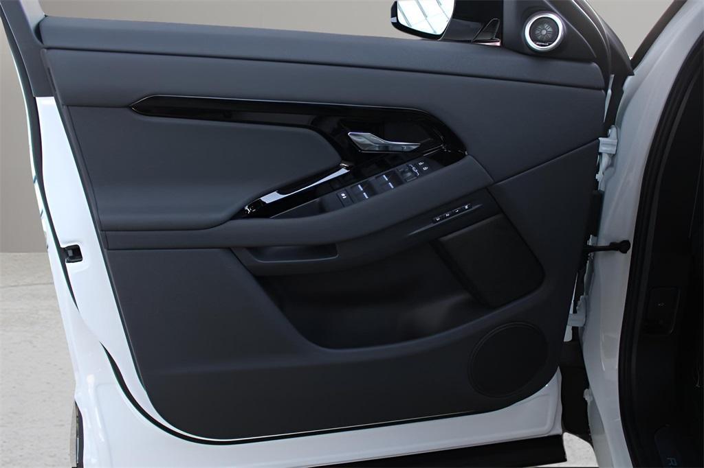 new 2026 Land Rover Range Rover Evoque car