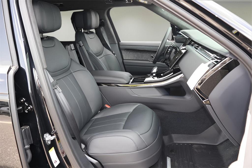 new 2025 Land Rover Range Rover Sport car, priced at $136,140