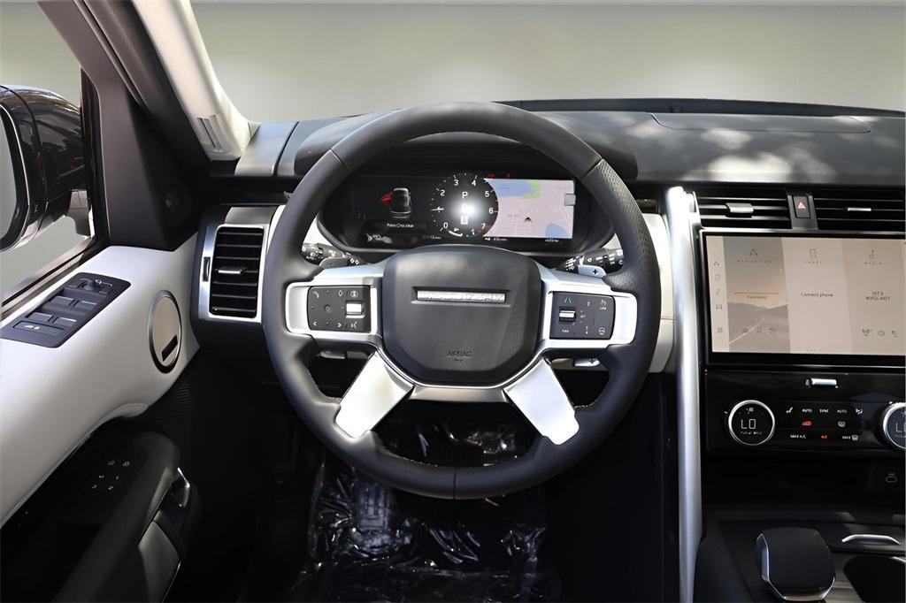 new 2025 Land Rover Discovery car, priced at $67,443
