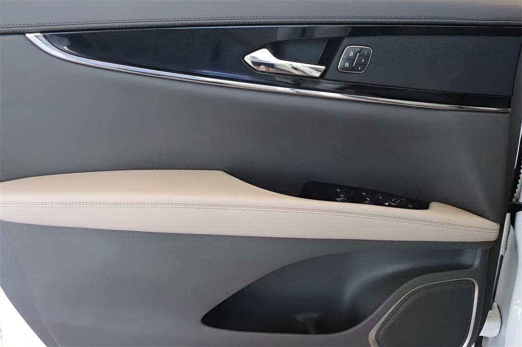 used 2022 Lincoln Nautilus car, priced at $35,962
