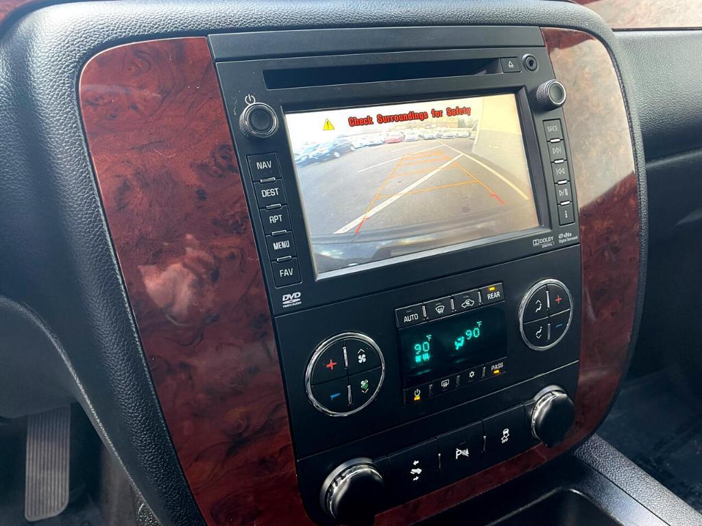 used 2013 Chevrolet Suburban car, priced at $11,990