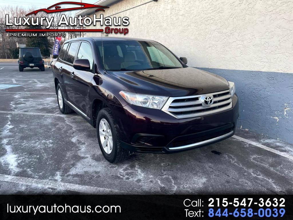 used 2012 Toyota Highlander car, priced at $11,990
