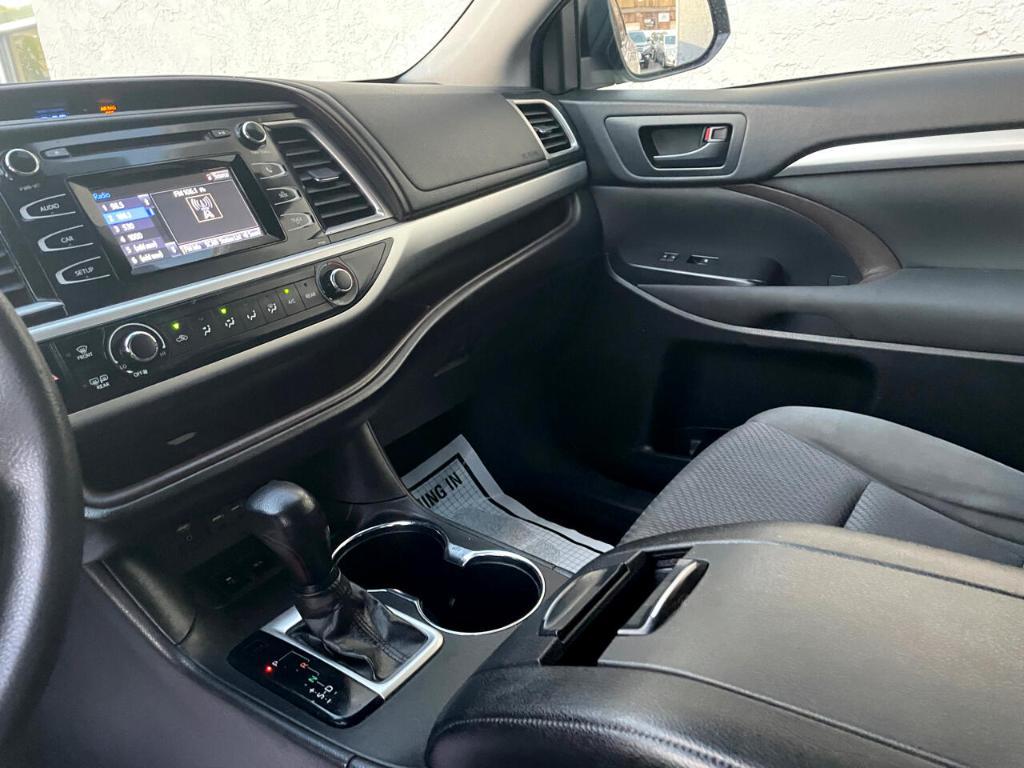 used 2019 Toyota Highlander car, priced at $19,990