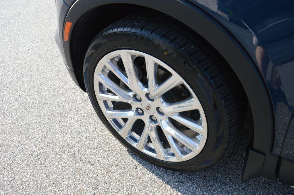 used 2020 Cadillac XT4 car, priced at $17,990