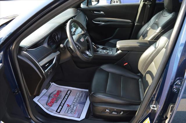 used 2020 Cadillac XT4 car, priced at $17,990