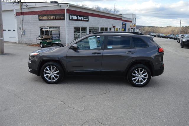 used 2018 Jeep Cherokee car, priced at $14,990