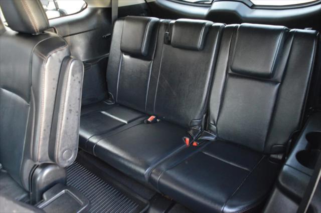 used 2019 Toyota Highlander car, priced at $23,990