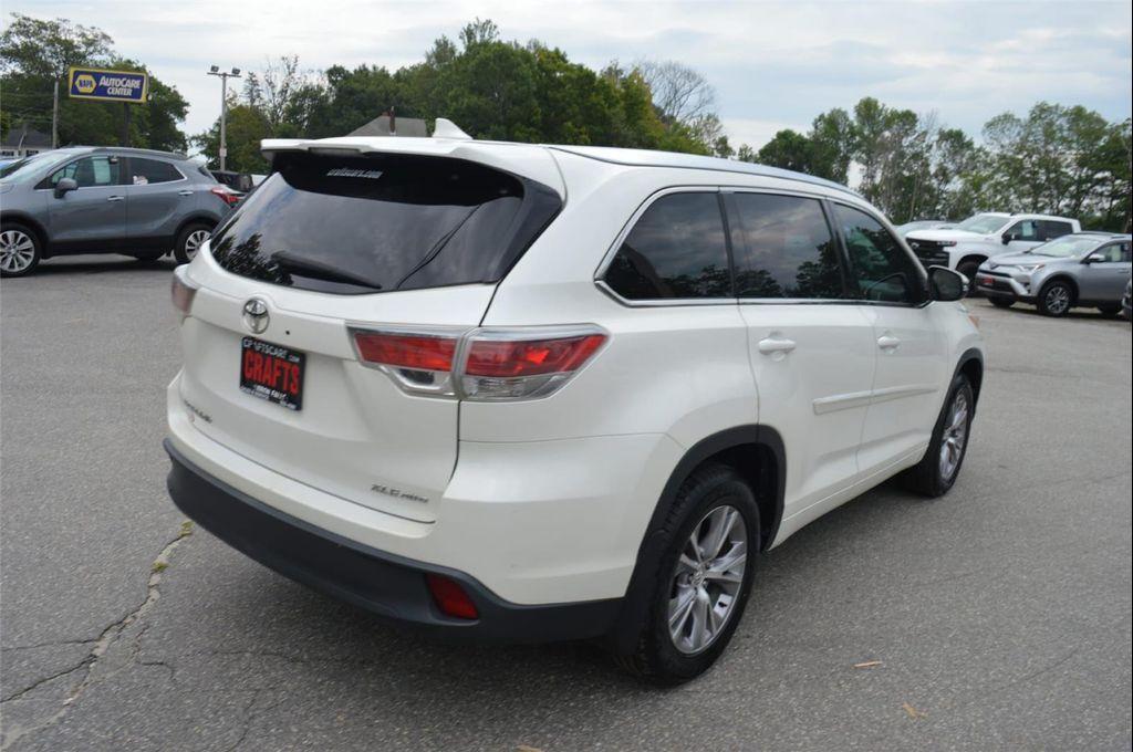 used 2015 Toyota Highlander car, priced at $17,990