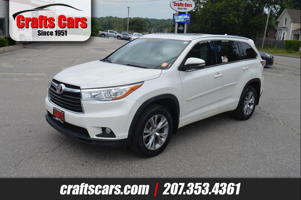 used 2015 Toyota Highlander car, priced at $18,490