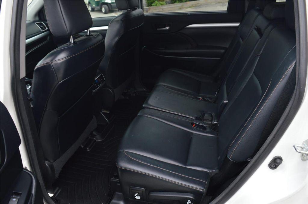 used 2015 Toyota Highlander car, priced at $17,990