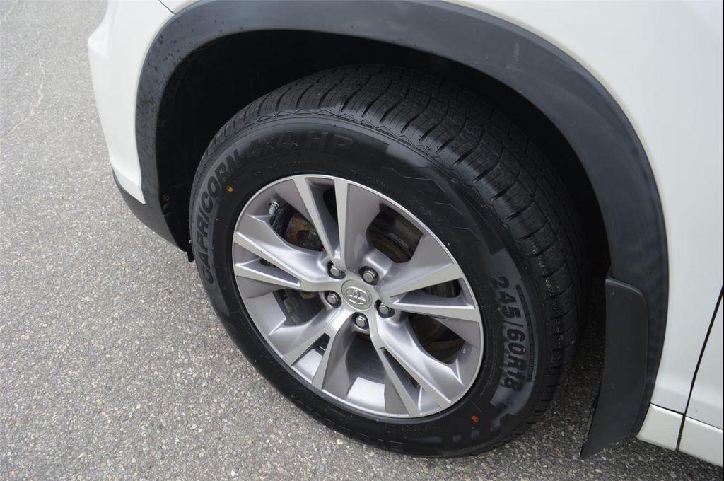 used 2015 Toyota Highlander car, priced at $17,990