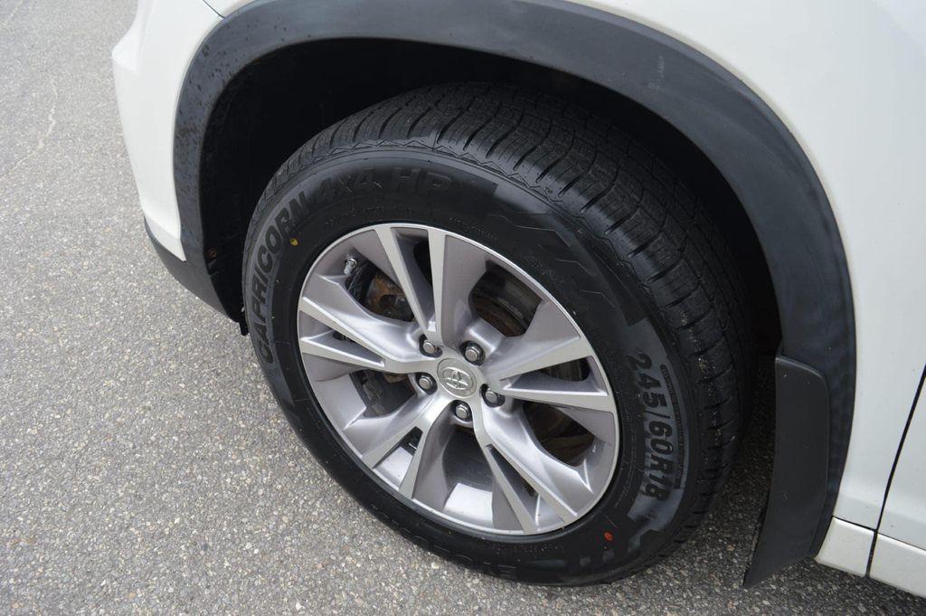 used 2015 Toyota Highlander car, priced at $18,490