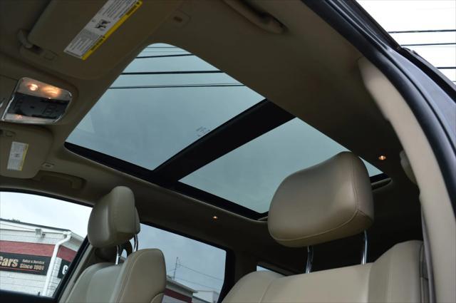 used 2017 Jeep Grand Cherokee car, priced at $17,490